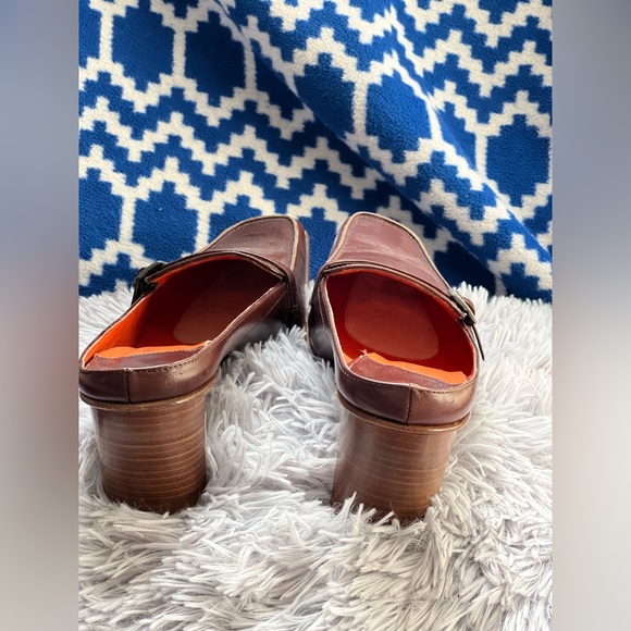 Brown Kenneth Cole heels - Picture 2 of 4